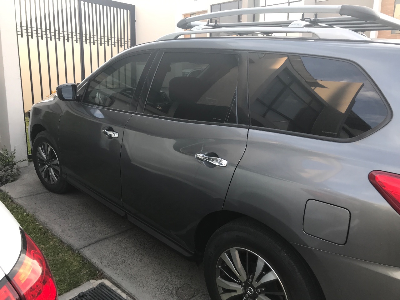 NISSAN PATHFINDER