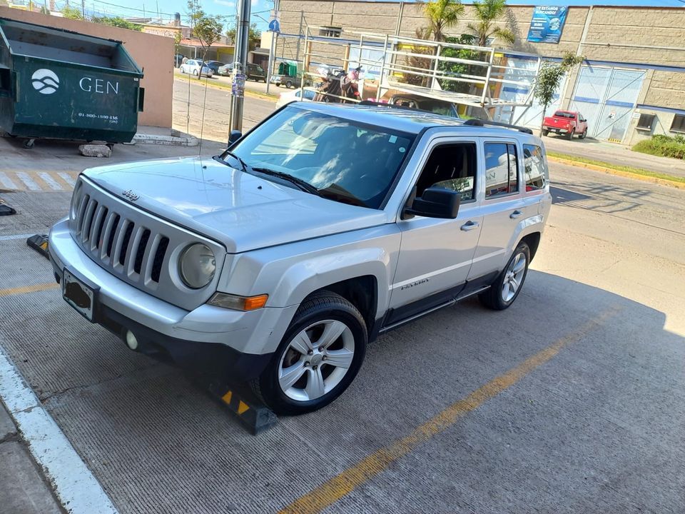 Jeep Patriot 2012, foto 1