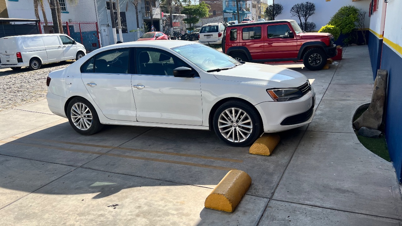 VOLKSWAGEN jetta-a6