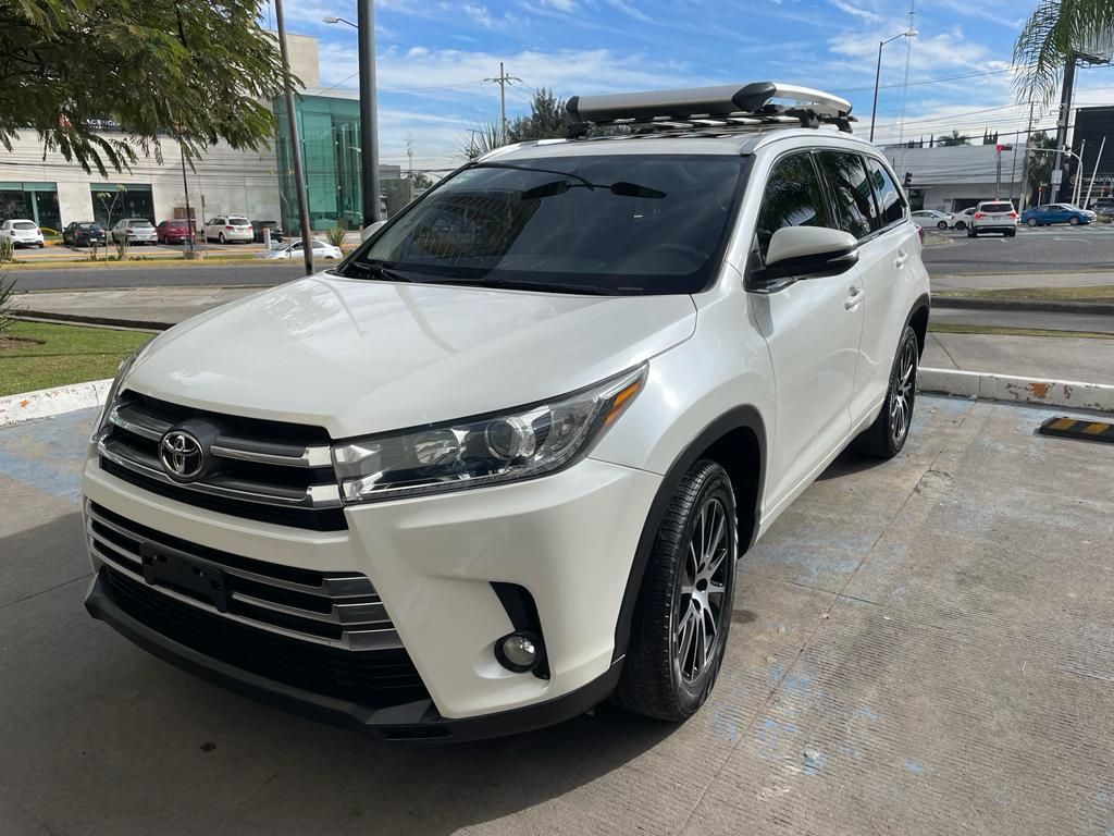 Toyota Highlander 2018